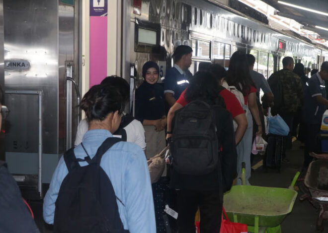 Libur Panjang Imlek 2026: Ketepatan Waktu Capai 99%, KAI Daop 9 Jember Catat Kinerja Positif