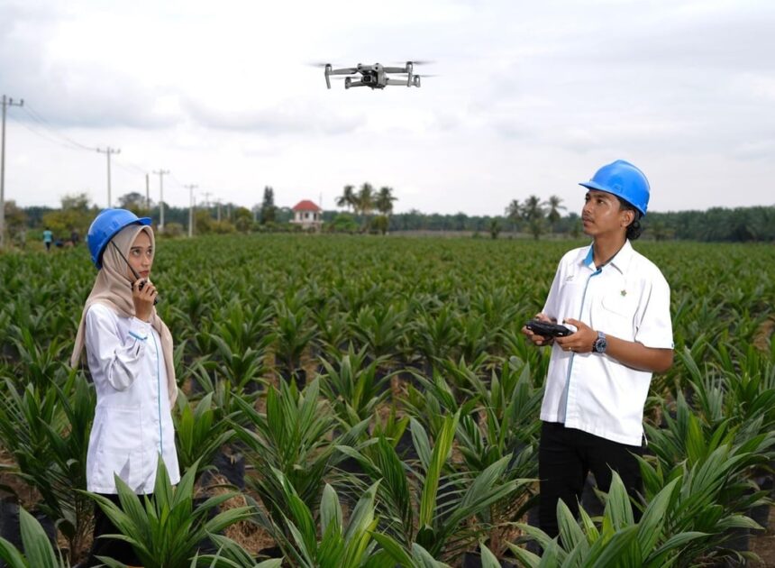 Holding Perkebunan Nusantara Percepat Transformasi Digital, PalmCo Sertifikasi Operator Drone Perkuat Sistem Pemantauan Kebun