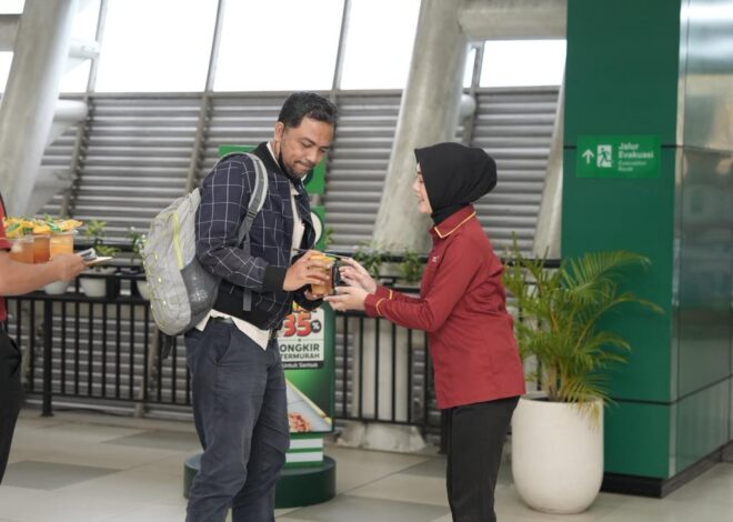 LRT Jabodebek Ingatkan Penumpang Boleh Berbuka Puasa di Kereta hingga 19.00 WIB