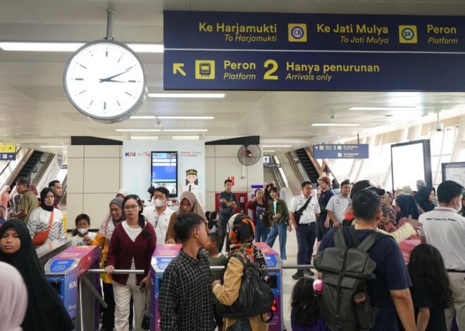 Mobilitas Ramadan Meningkat, Pengguna LRT Jabodebek Tembus 126 Ribu Penumpang per Hari