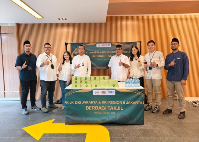 Sinergi Kebaikan, FKIJK DKI Jakarta dan BRI Regional Office 1 Gelar Aksi Berbagi Takjil
