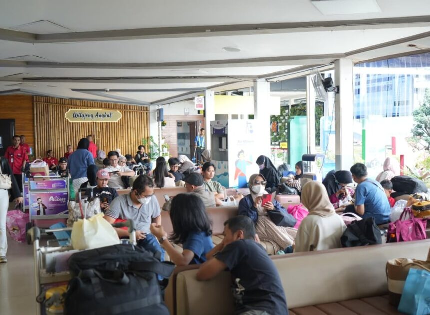 Dua Hari Posko Angkutan Lebaran 2026, KAI Daop 2 Bandung Layani Lebih dari 60 Ribu Pelanggan