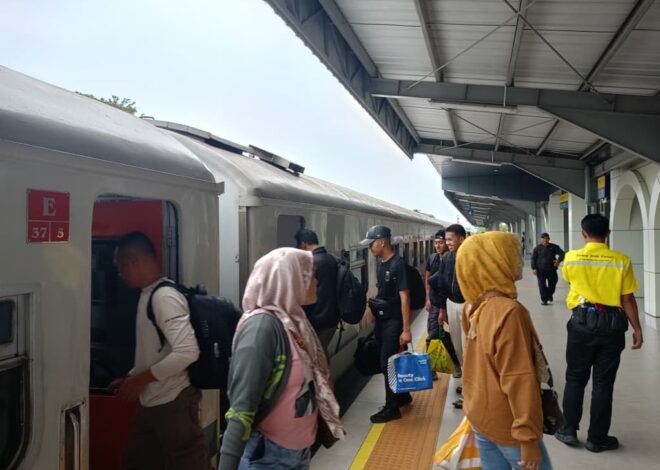 KAI Daop 2 Bandung Tingkatkan Pelayanan di Stasiun Cimahi