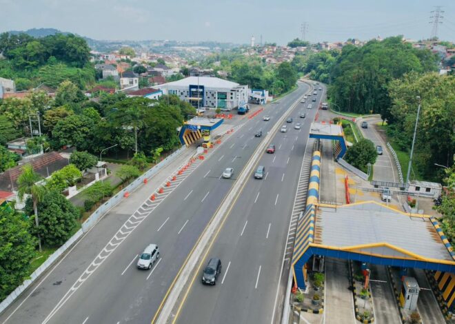 One Way Lokal di Tol Semarang Masih Berlaku, Lalu Lintas Terpantau Lancar dan Terkendali