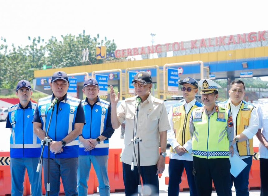 Tinjau GT Kalikangkung, Menteri Pekerjaan Umum dan Dirut Jasa Marga Pastikan Kesiapan Infrastruktur Jalan Tol Periode Arus Balik Idulfitri 1447H/2026 Dalam Kondisi Baik