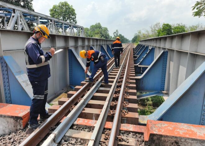 Pegawai KAI Tidak Libur Lebaran Demi Menjamin Kelancaran Mudik dan Pasokan Energi Nasional