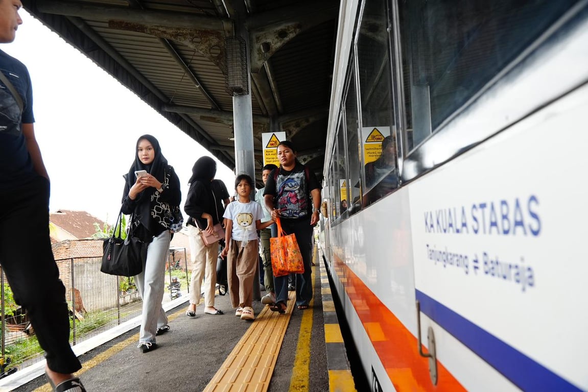 KAI Divre IV Tanjungkarang Siap Berikan Layanan Optimal pada Angkutan Lebaran 2026