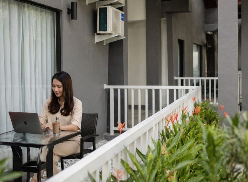 Kerja dari Hotel Jadi Tren Remote Work, Batam Tawarkan 24 Jam Produktif Sekaligus Recharge