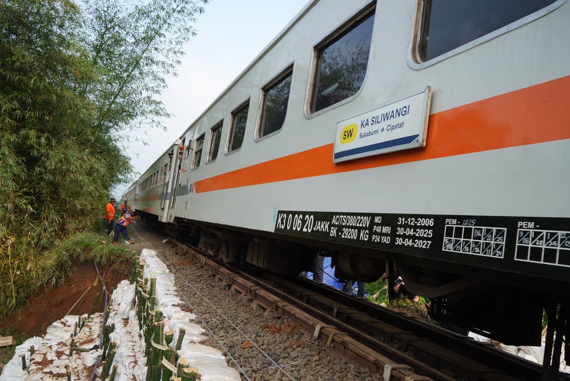 Perbaikan Jalur Cibeber–Lampegan Selesai, KA Siliwangi Kembali Beroperasi Normal Pada Jumat, 24 April 2026