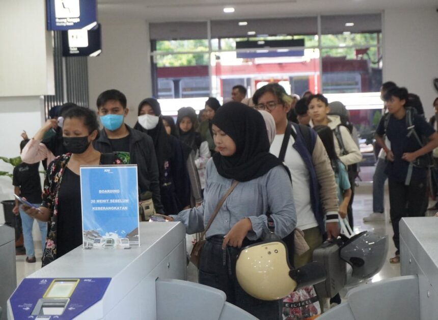 KAI Bandara Perkuat Konektivitas Masyarakat Wates melalui Layanan KA Bandara YIA