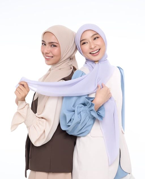 Jangan Tergiur Harga! napocut Edukasi Cara Bedakan Hijab Paris yang Tegak Paripurna