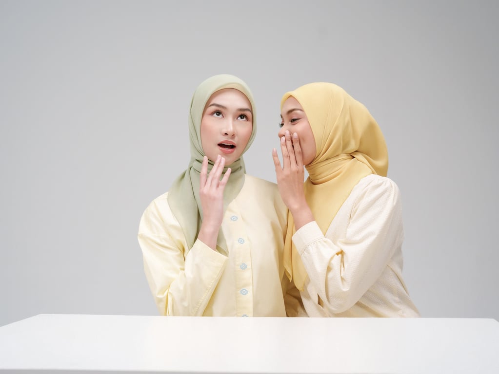 Mengusung Konsep Timeless Fashion, napocut Ungkap Rahasia Hijab Paris Tetap Tegak Paripurna Hingga 100x Cuci
