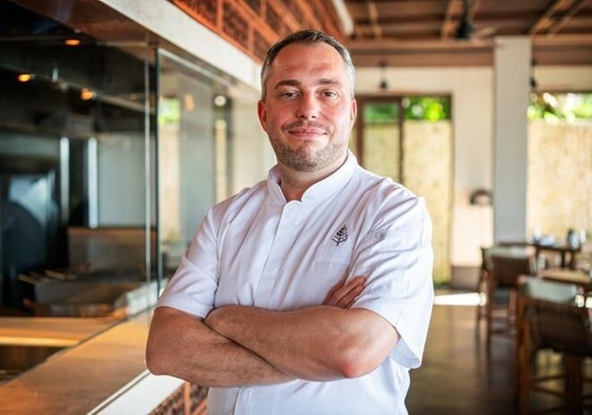 Four Seasons Resort Bali at Jimbaran Bay Hadirkan Babak Baru Kuliner Bersama Executive Chef Baru Benjamin Halat