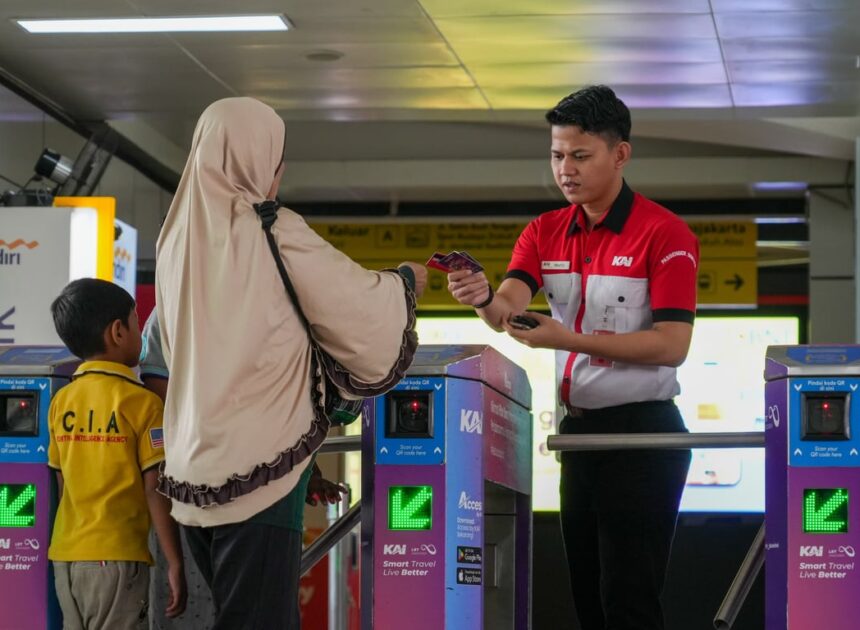 Pengguna LRT Jabodebek Tembus 139 Ribu Saat Long Weekend May Day, Jadi Tulang Punggung Mobilitas Liburan