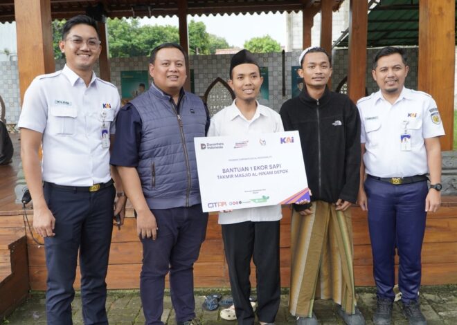 Sambut Idul Adha, KAI Daop 1 Jakarta Salurkan Bantuan Hewan Qurban melalui Program TJSL kepada Lembaga Sosial