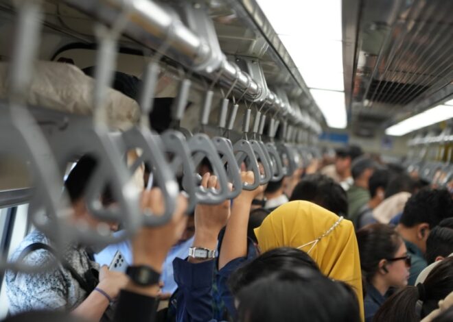 Mobilitas Komuter Bekasi–Jakarta Meningkat, LRT Jabodebek Tambah Kapasitas Pagi Hari