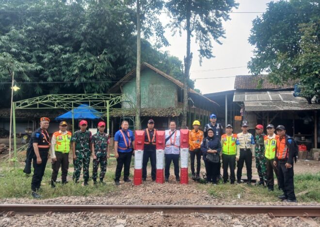 KAI Daop 1 Jakarta Tutup Perlintasan Sebidang Liar di Tangerang, Perkuat Upaya Peningkatan Keselamatan Perjalanan Kereta Api