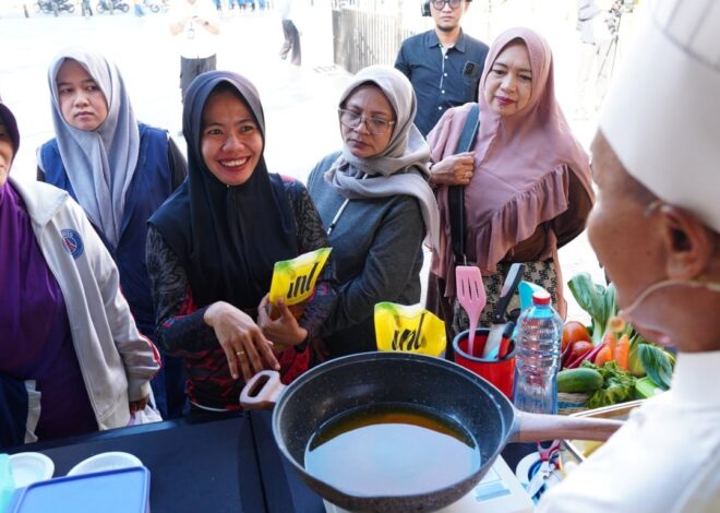 Holding Perkebunan Nusantara Perluas Akses Minyak Goreng Terjangkau, 600 Kemasan Ludes dalam Sejam di Bazar PT INL