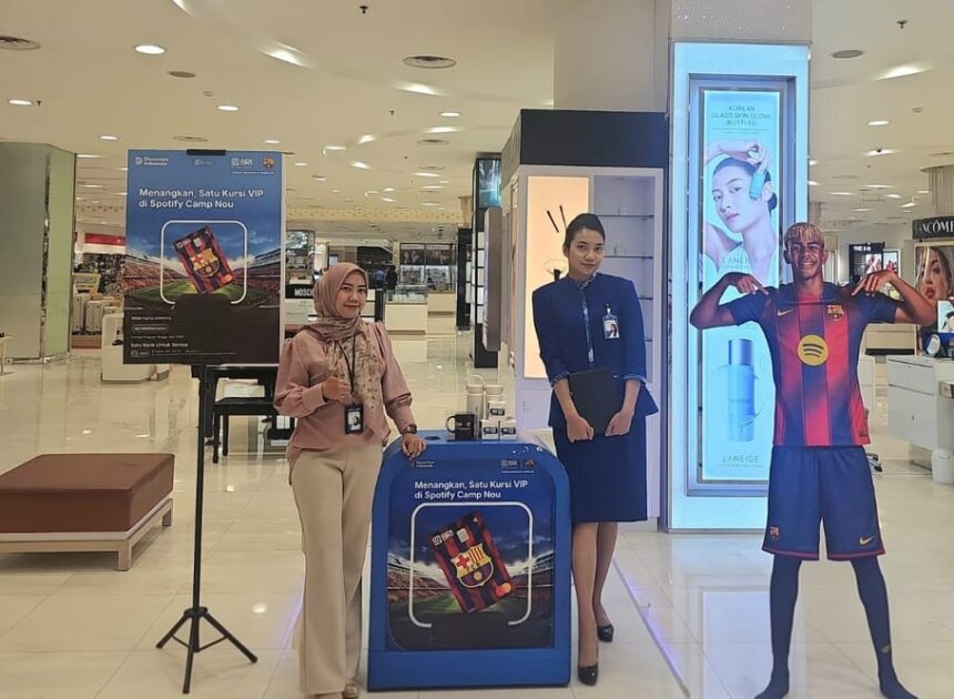 BRI Kalimalang Ramaikan Emporium Pluit dengan Booth Pembukaan Rekening dan Kartu Debit Eksklusif FC Barcelona