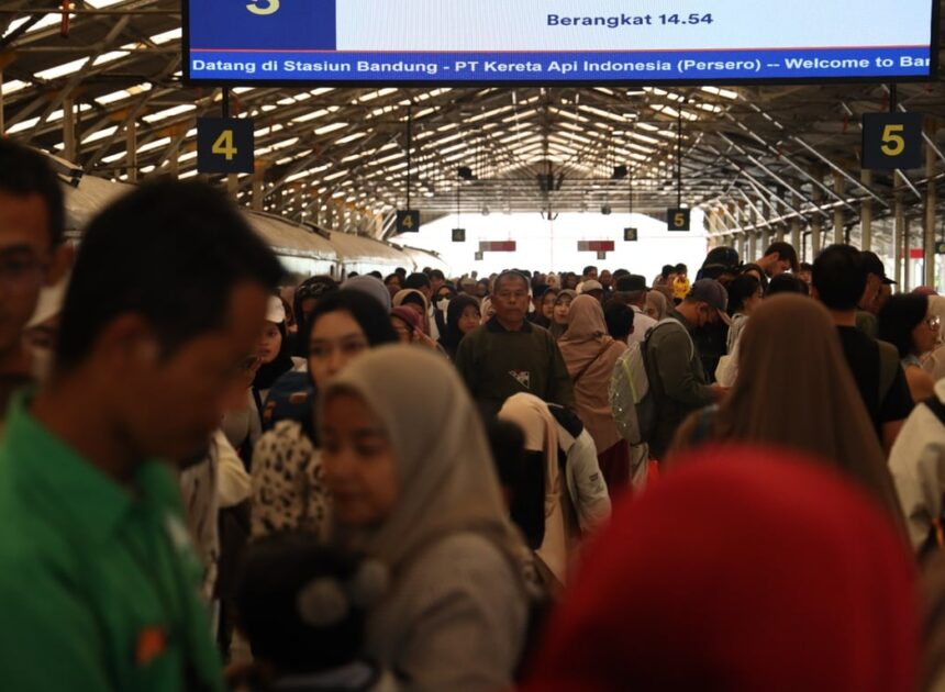 Musim Liburan Sekolah Tiba, Manfaatkan Diskon Tarif Tiket KA 30 Persen dari Daop 2 Bandung