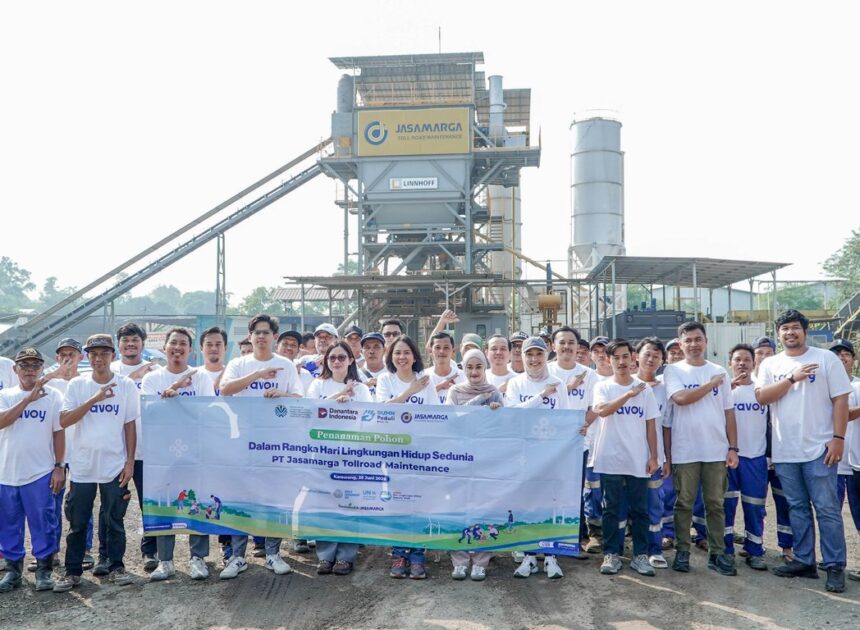 Wujudkan Lingkungan yang Lebih Hijau dan Berkelanjutan, PT Jasamarga Tollroad Maintenance Tanam 3.800 Pohon di Jakarta dan Karawang