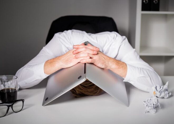 Financial Burnout: Saat Capek Cari Uang Tapi Saldo Tabungan Tidak Bertambah
