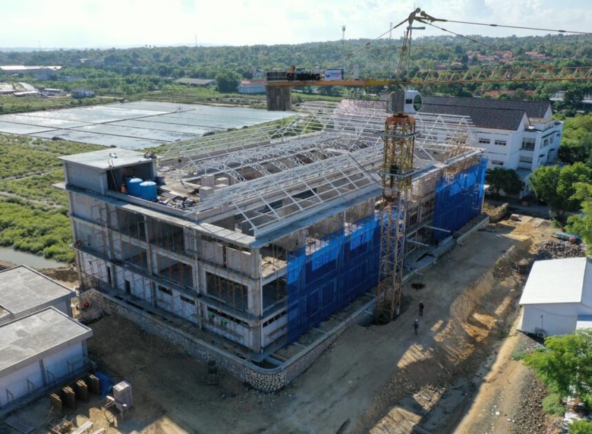 Menata Masa Depan dari Setiap Lantai: Pembangunan Gedung Baru Politeknik Negeri Madura Kian Berakselerasi