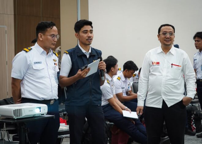 Jumlah Pengguna Meningkat, LRT Jabodebek Perkuat Kompetensi Train Attendant
