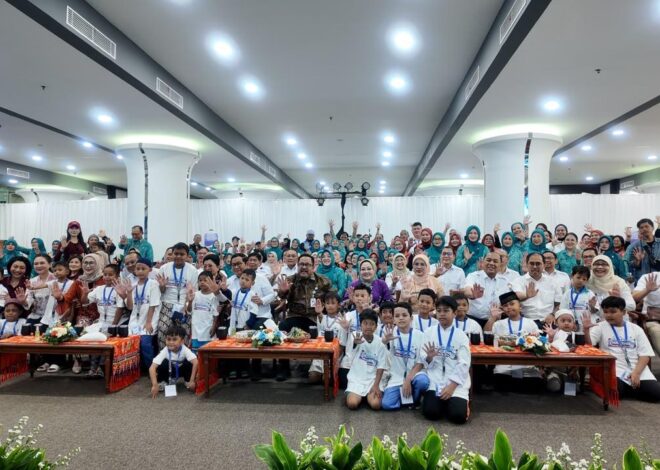 TP PKK DKI Jakarta Berhasil Selenggarakan Khitanan Massal untuk Lebih dari 2.000 Anak: Antusiasme Tinggi Hingga Raih Penghargaan MURI